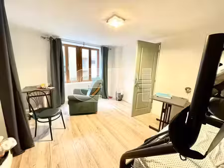 vente maison 4 pièces 62 m² airvault (79600)