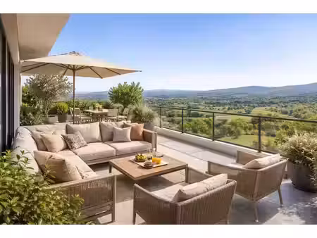 vente appartement 4 pièces 100 m² à carces (83570)  449 000 €