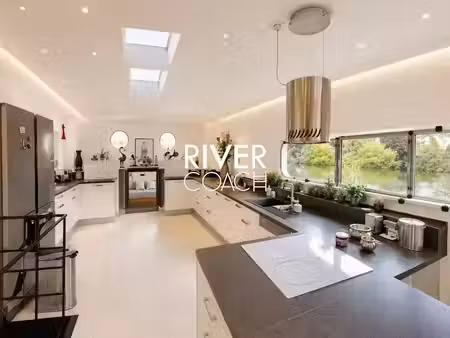 vente appartement 6 pièces 220 m² à le port-marly (78560)  675 000 €