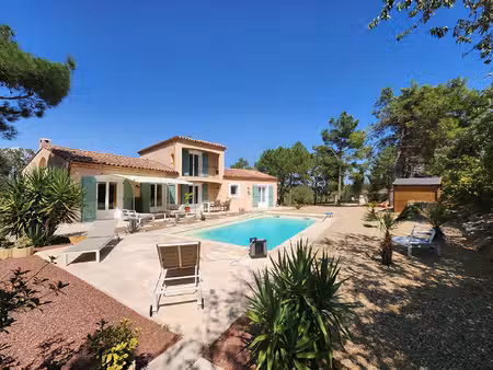 réf :' sérénité' pavillon de type 4 avec piscine  jardin et garage