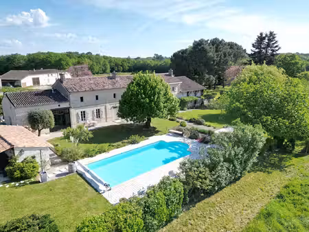 magnifique demeure à 10 minutes de saint emilion