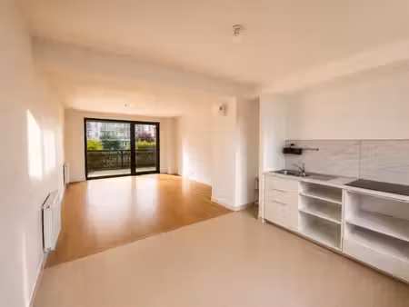 appartement de 3 chambres de luxe en location à montreuil  france
