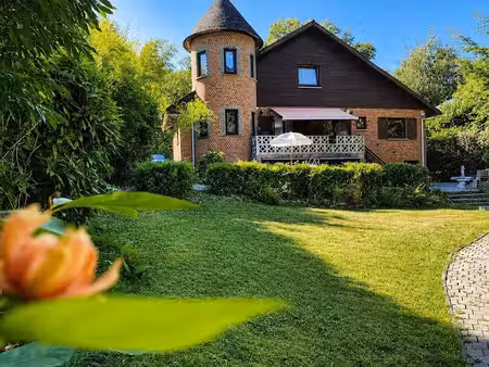 magnifique villa de caractère 3ch. avec beaux extérieurs