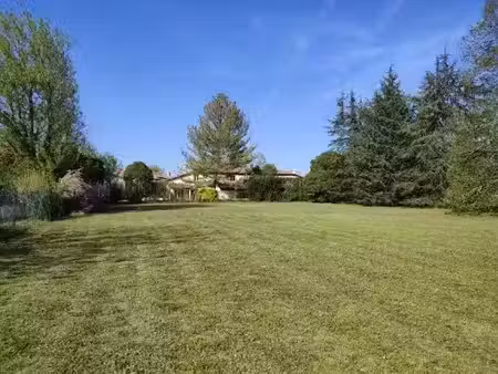 vente terrain 1100 m² à blaye (33390)  50 000 €