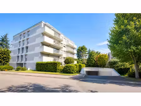 appartement bois d'arcy 3 pièces 68 55 m2 + 1 cave + 1 parking en sous-sol
