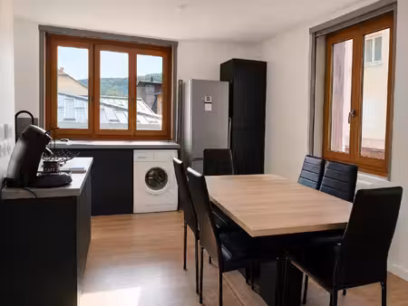 mijoux – appartement rénové au cœur du village