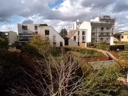 location appartement 2 pièces 54 m² à gagny (93220)  875 €
