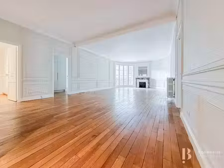 location appartement 6 pièces 188.8 m² à neuilly-sur-seine (92200)  5 479 €