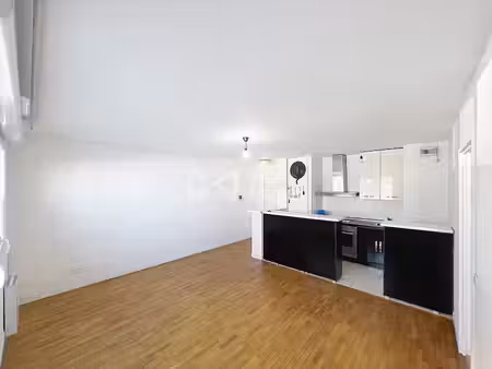 location appartement 2 pièces 39.32 m² à colombes (92700)  874 €