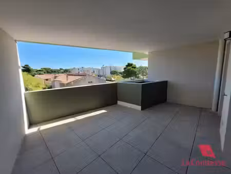 location appartement 4 pièces 98.13 m² à istres (13800)  1 207 €