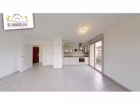 location appartement 3 pièces 55.6 m² à ferney-voltaire (01210)  1 574 €