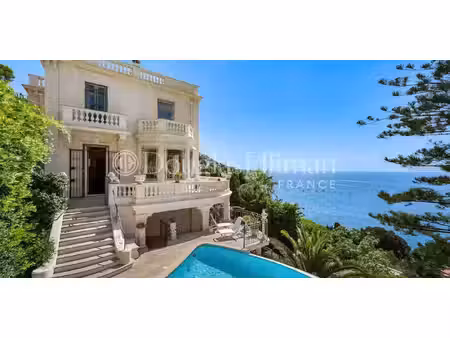 villa avec piscine en bord de mer roquebrune-cap-martin (06)