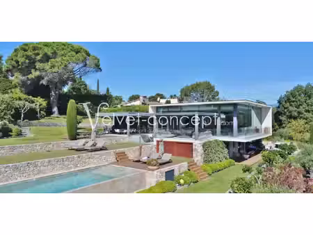 villa avec piscine en bord de mer biot (06)