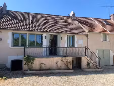 sud auxerre 4 pièce(s) 59 m2