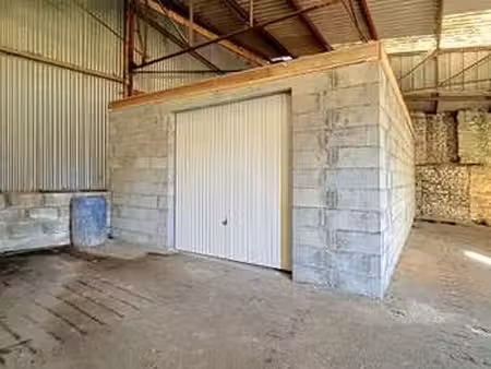 vente garage et parking à hennebont (56700) : à vendre / 35m² hennebont