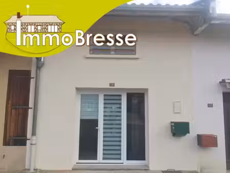 foissiat - a louer foissiat - maison de village - deux chambres - 80 m² habitables