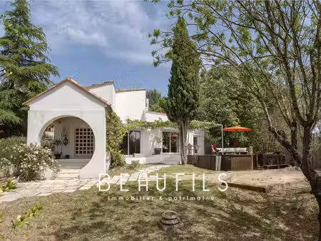 villa d'architecte avec dépendance