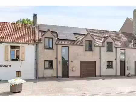 maison à rénover avec vue sur la campagne à vendre à vlisse…