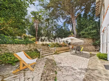vente maison 6 pièces de 157m² - 44640 le pellerin