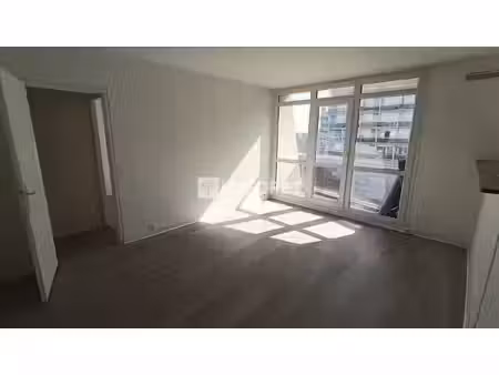appartement plaisir 2 pièce(s) 44.62 m2
