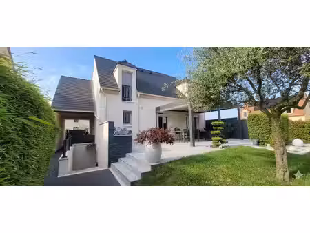 superbe et spacieux pavillon
