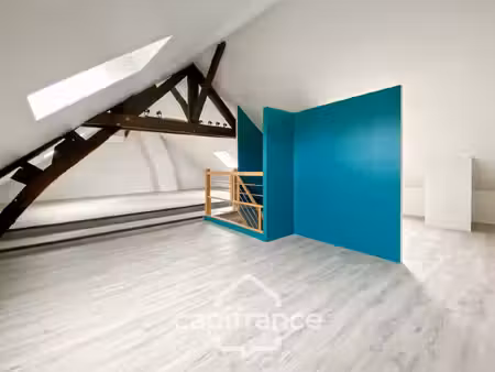 une maison familiale pleine de caractère dans un village très recherché -6 p- 163 m² envir
