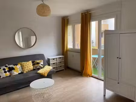 location meublée appartement 1 pièce 22 m² à montpellier (34000)  590 €