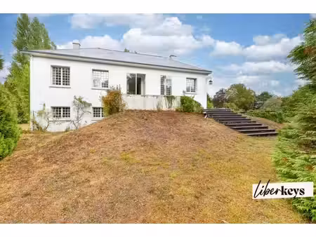 treillières maison de 176 m2 sur parcelle de 10750m2
