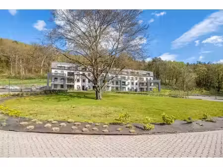 superbe appartement dans un domaine privé
