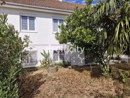 maison 7 pièces - 149 m²