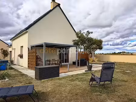 vente maison 4 pièces 88 m² à montmartin-en-graignes (50620)  198 000 €