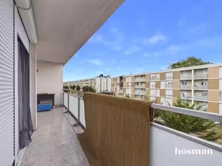 appartement traversant de 3 pièces avec balcon - vue dégagée - rue rené descartes  cenon