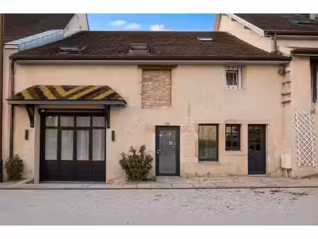 maison de ville 4 chambres – terrasse et garage à sampans (39)