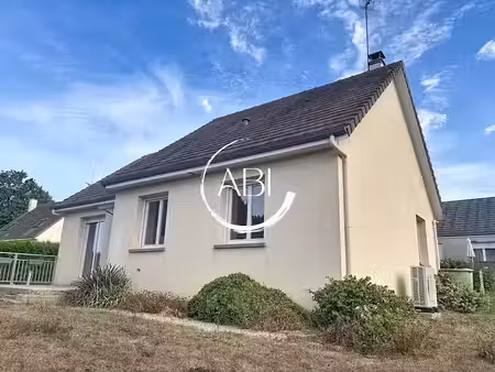 location maison 3 pièces 70 m² à domfront (61700)  635 €