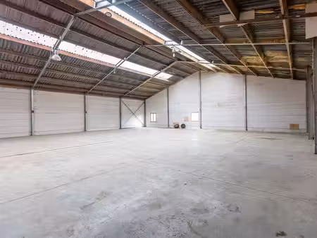 bien professionnel à louer à liernu € 1.800 (lre6m) - immobilière hendrix entreprise | zim