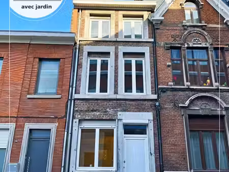 ? maison familiale avec jardin – saint-léonard