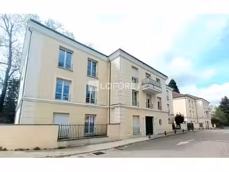 appartement centre ville de luzarches 3 pièce(s) 61 m²