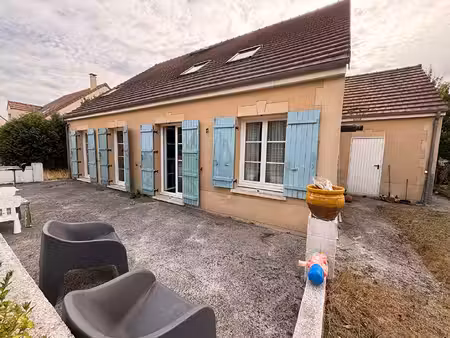 maison spacieuse 8 pièces à vendre à méru - rare sur le marché