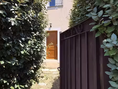 spacieuse villa avec vue sur le luberon