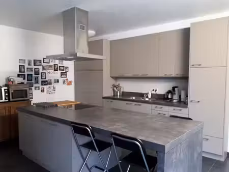 appartement à louer à riemst € 900 (lret5) - | zimmo