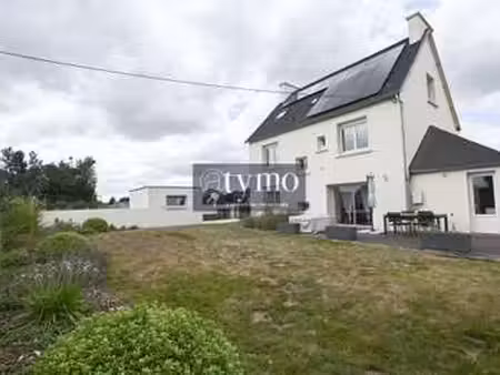 vente maison à plounéventer (29400) : à vendre / 188m² plounéventer