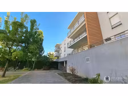 appartement t4 - 84.32 m2 - saint martin d heres