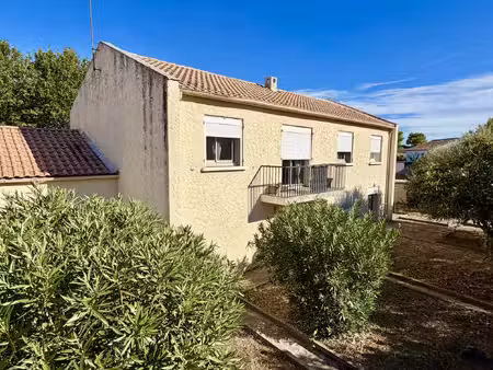 lavérune 725 m2 maison f5 + t2 et garages