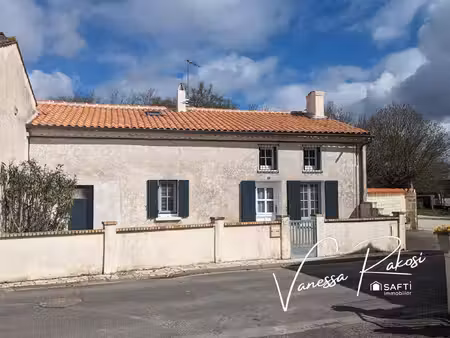 belle maison de 124 m2 avec 3 chambres  jardin et studio équipé
