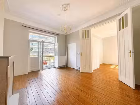 merode: appartement rénové avec terrasse