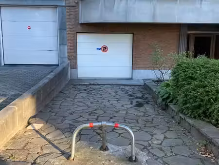 garage fermé à vendre à koekelberg