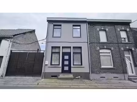sous option - plus de visite - maison à rénover + cour