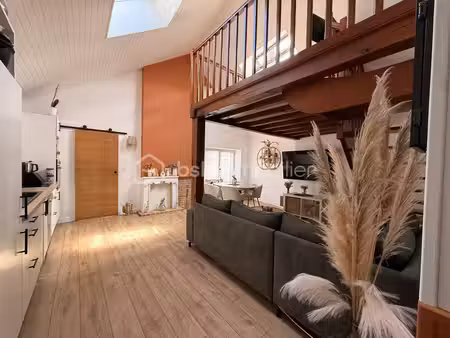 appartement de charme en duplex de 63 4 m²  au cœur du centre-ville