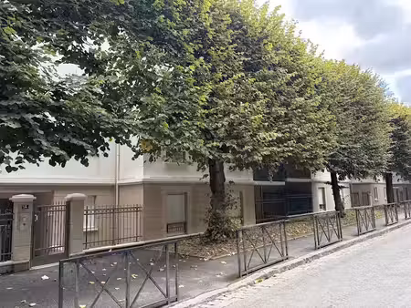 location meublée appartement 3 pièces 54 m² à trappes (78190)  950 €