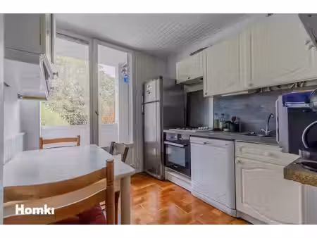 appartement t3 de 68 m² à caluire-et-cuire 69300  rue pasteur